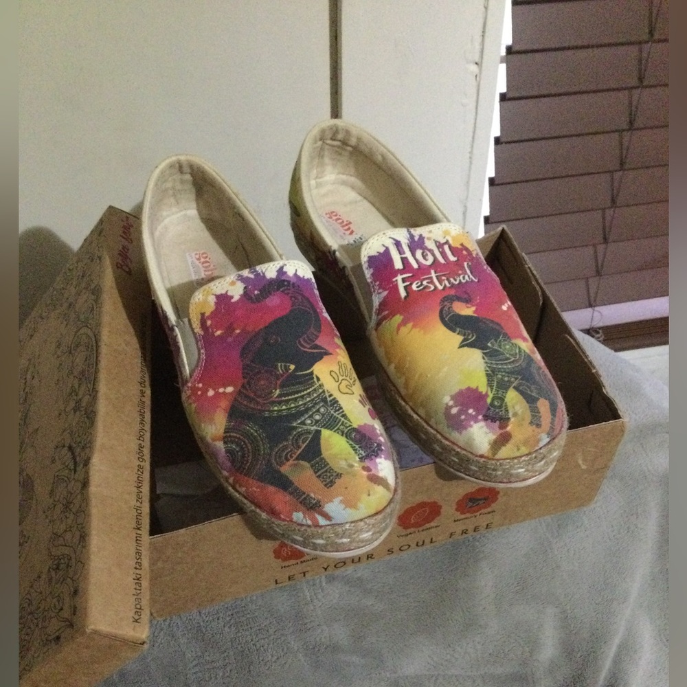 Festive canvas slip ones